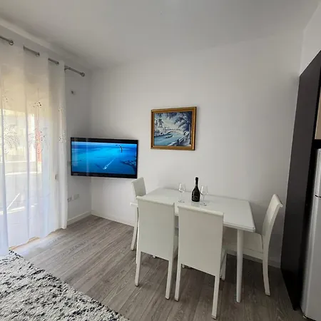 Noa * Vlorë