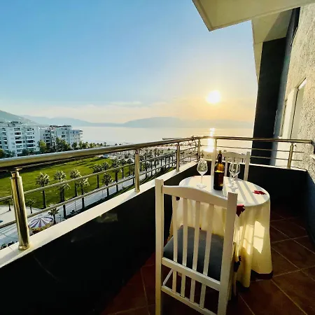 Noa Apartment